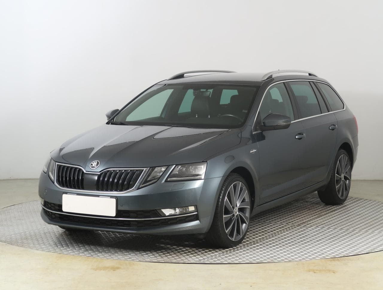 2019 Škoda Octavia - 3