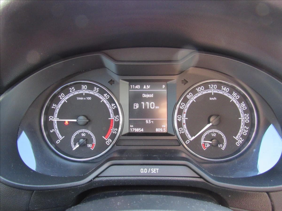 2017 Škoda Octavia - 13