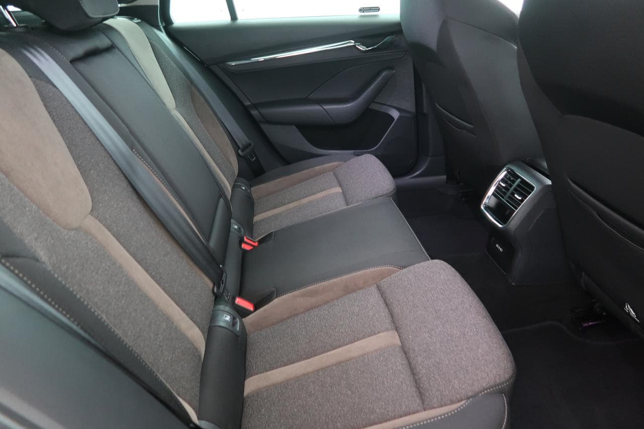 2022 Škoda Octavia - 13