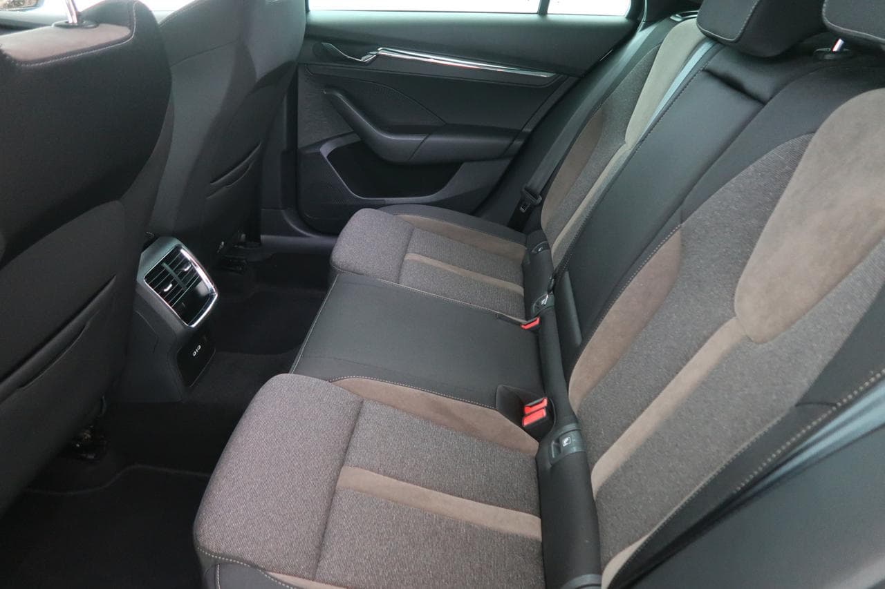 2022 Škoda Octavia - 15