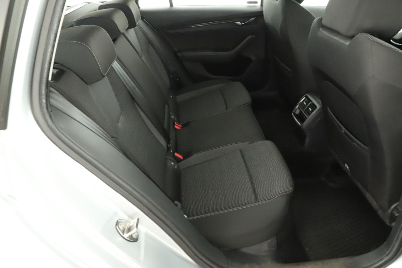 2021 Škoda Octavia - 10