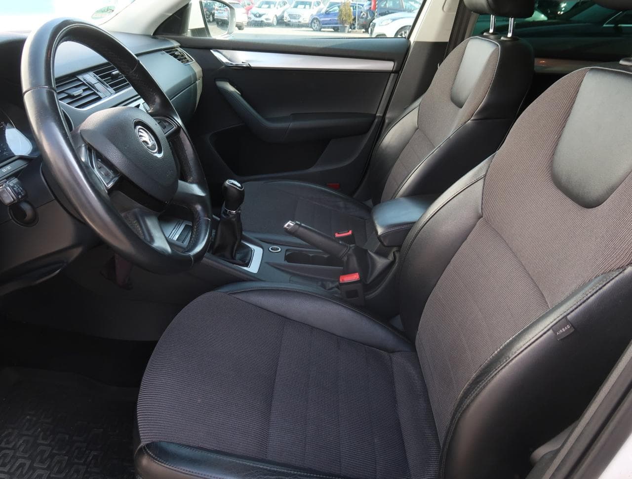 2013 Škoda Octavia - 16