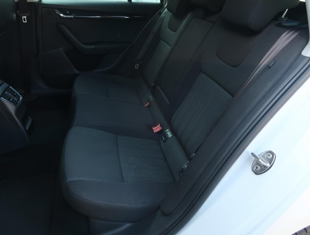 2018 Škoda Octavia - 15