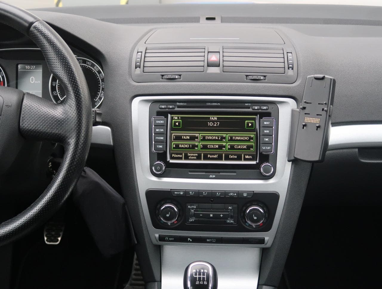 2011 Škoda Octavia - 18