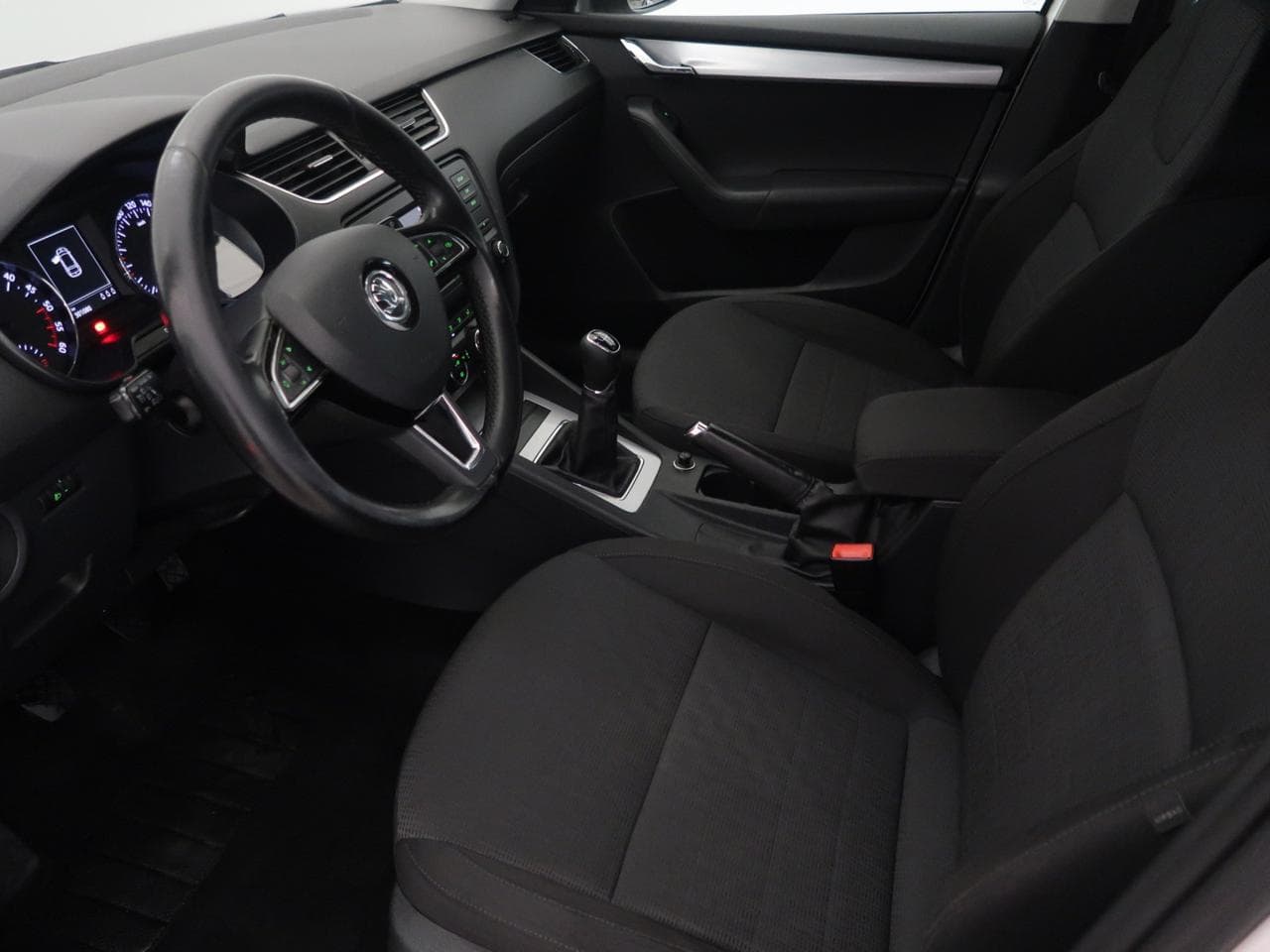 2014 Škoda Octavia - 16