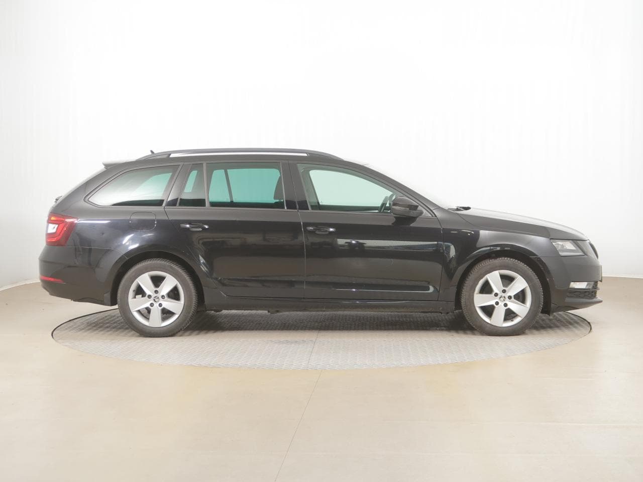 2019 Škoda OCTAVIA - 8