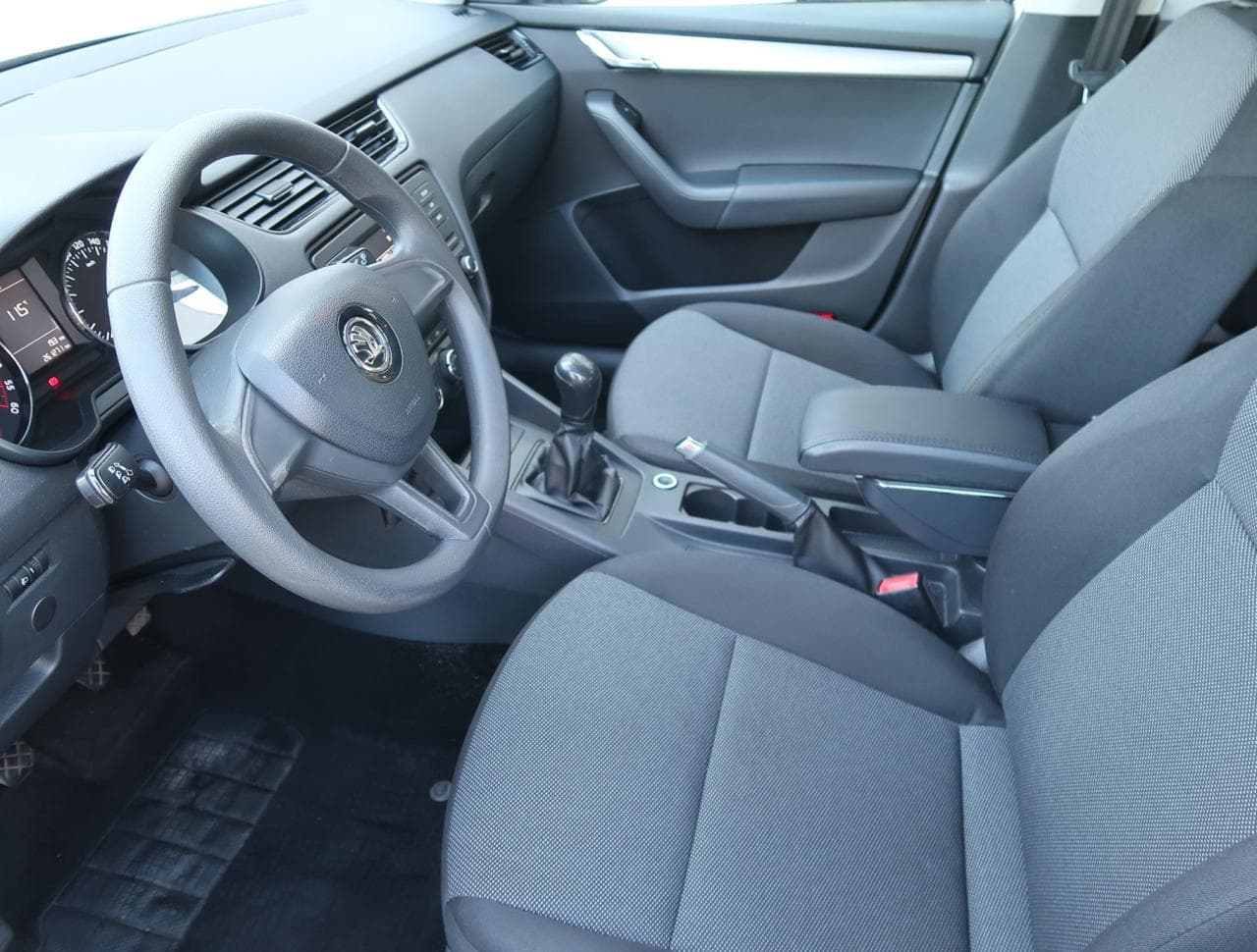 2016 Škoda OCTAVIA - 16