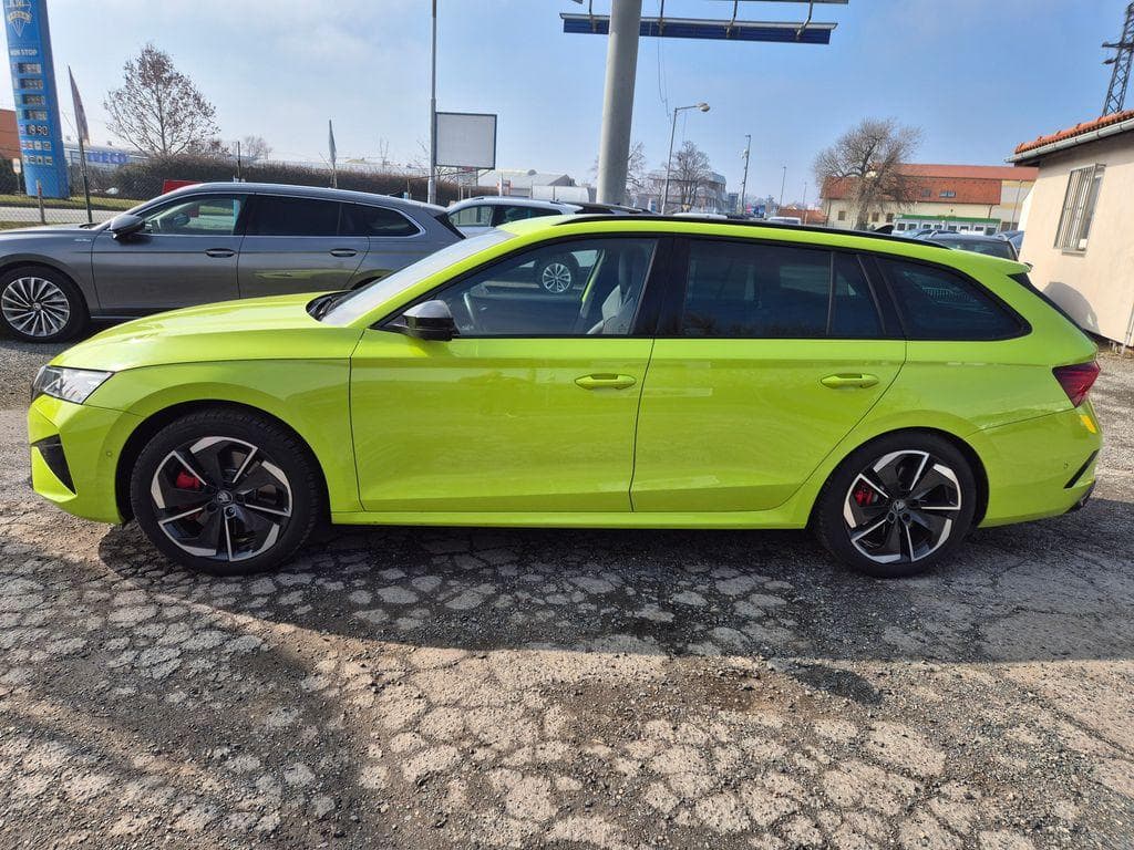 2025 Škoda Octavia - 8