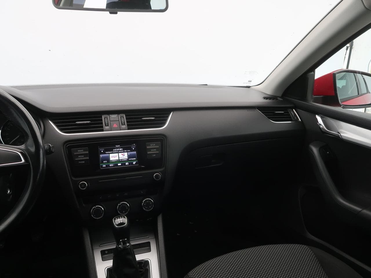 2015 Škoda Octavia - 11