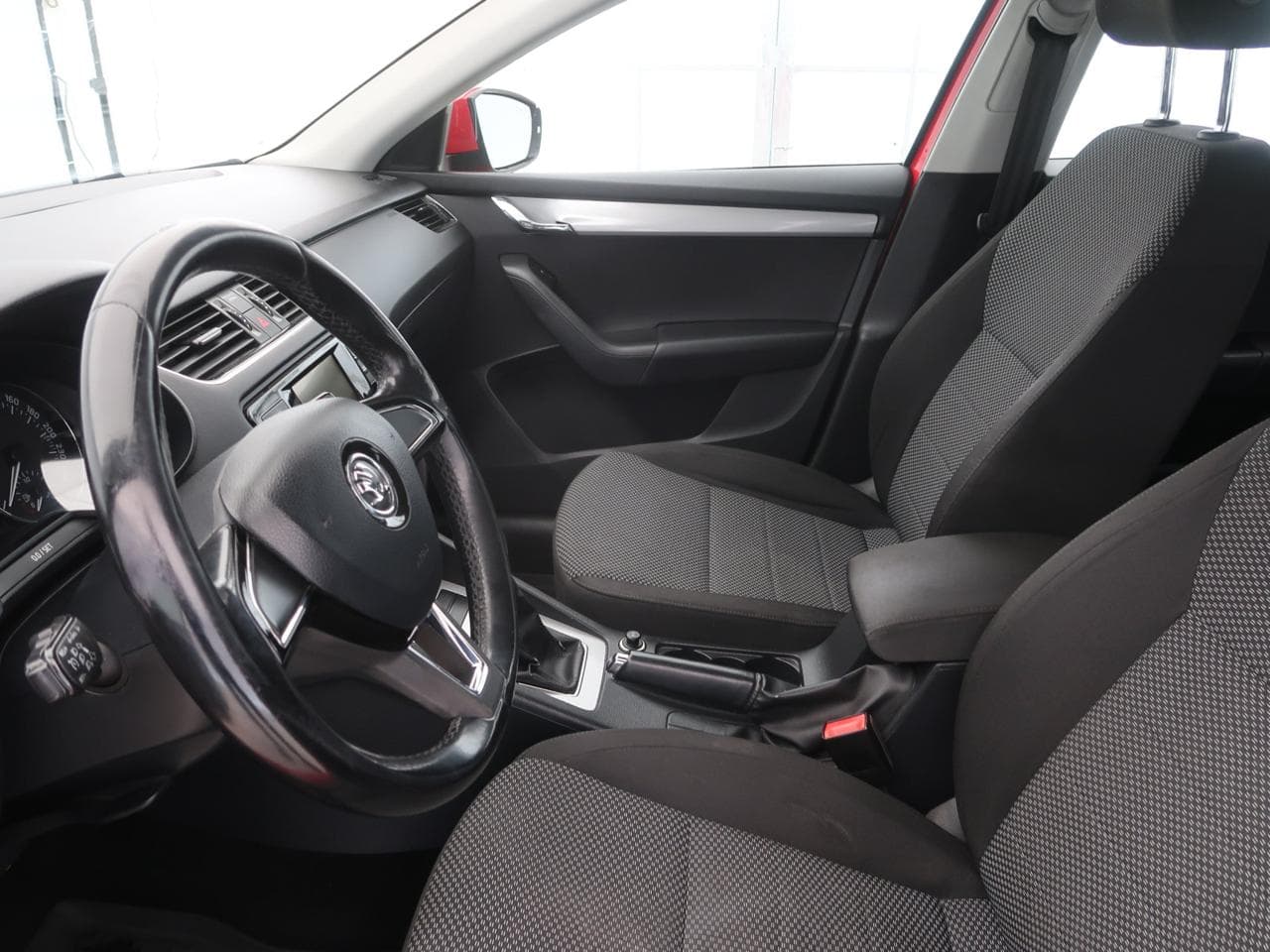 2015 Škoda Octavia - 16