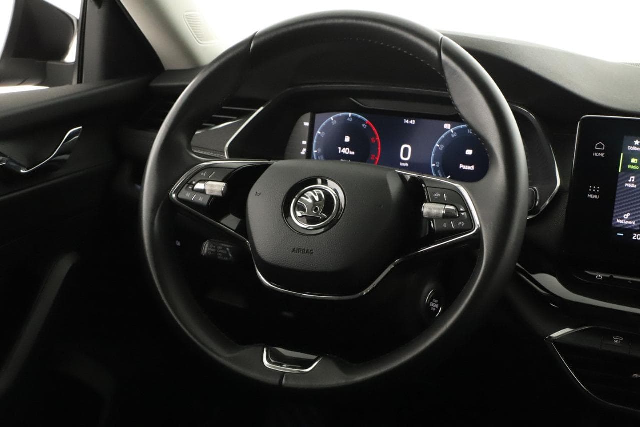 2022 Škoda Octavia - 19