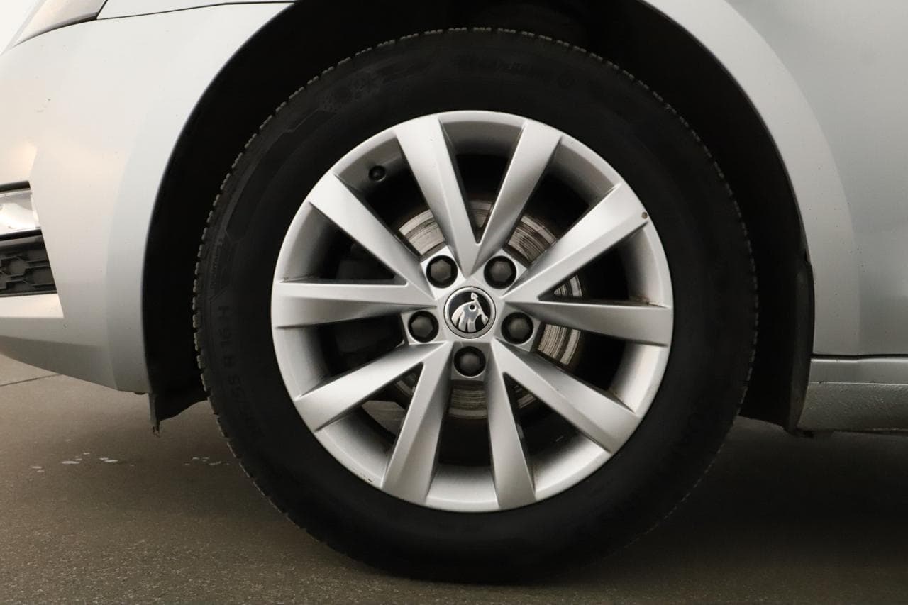 2019 Škoda Octavia - 18