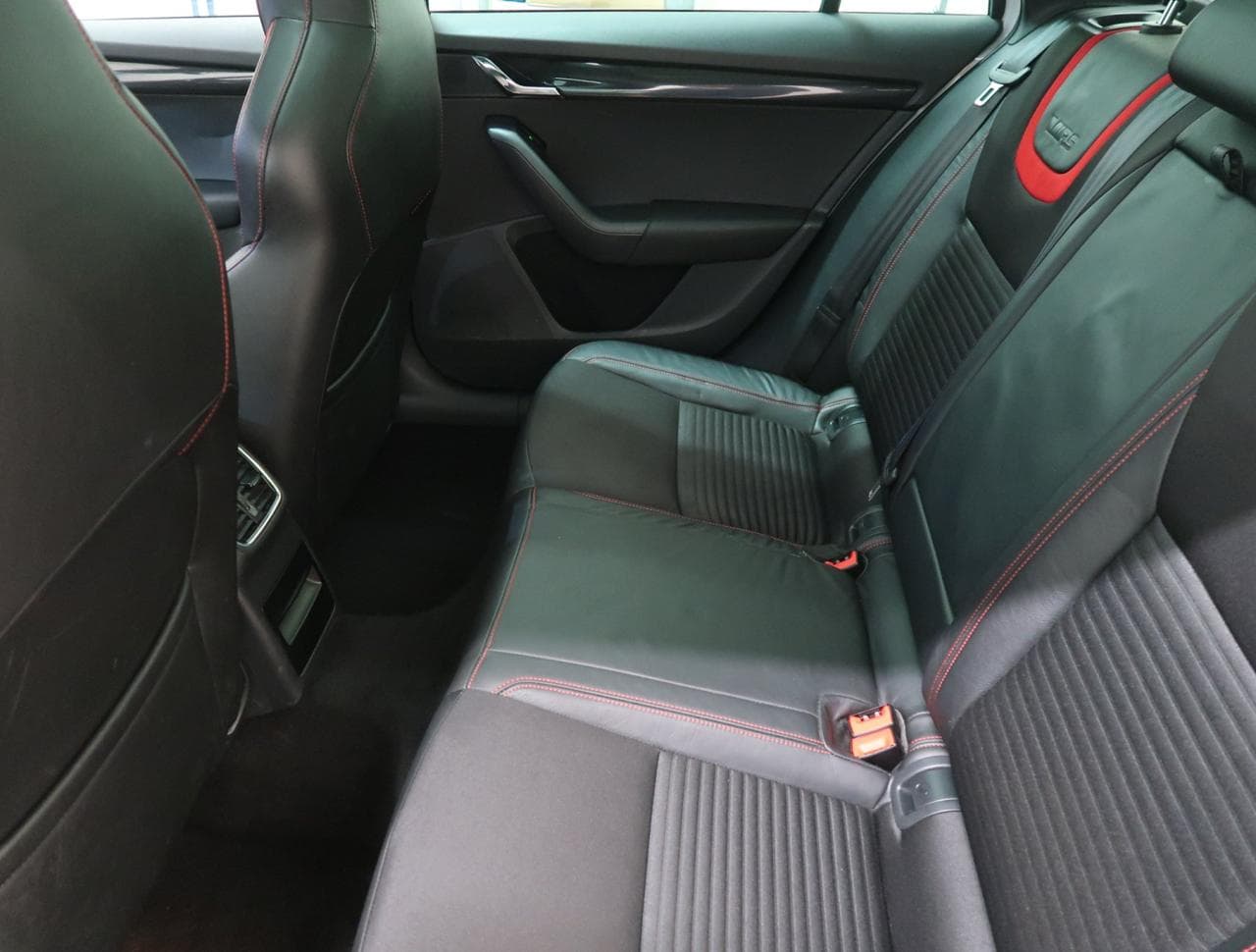 2014 Škoda Octavia - 15