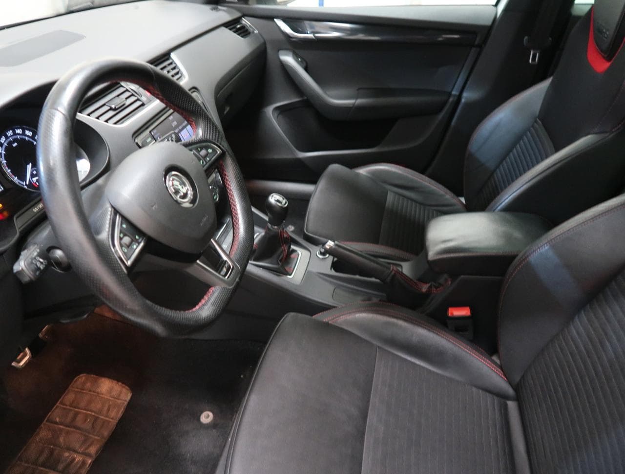 2014 Škoda Octavia - 16