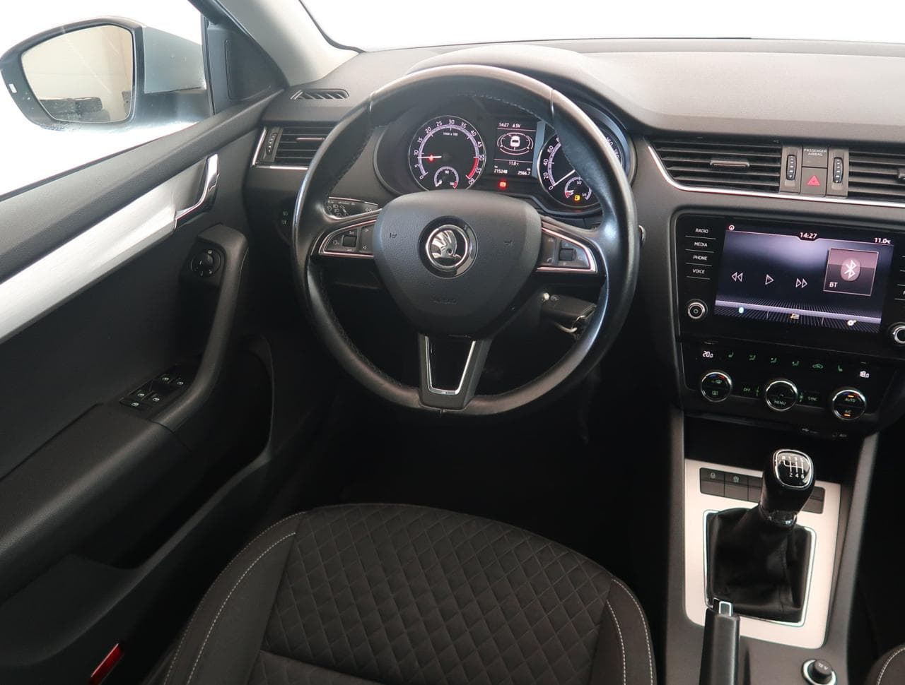 2017 Škoda Octavia - 9