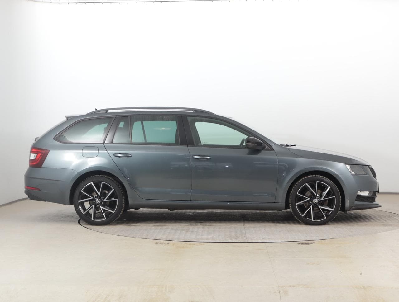 2020 Škoda Octavia - 8