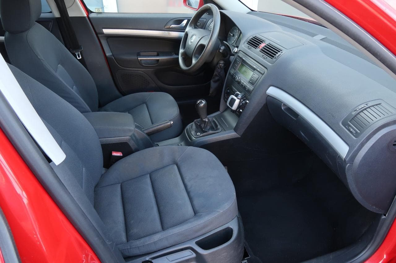 2006 Škoda Octavia - 12