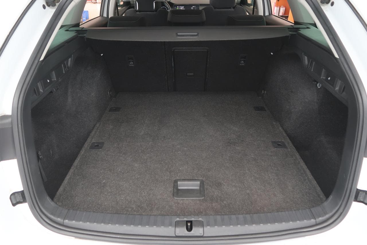 2020 Škoda Octavia - 18