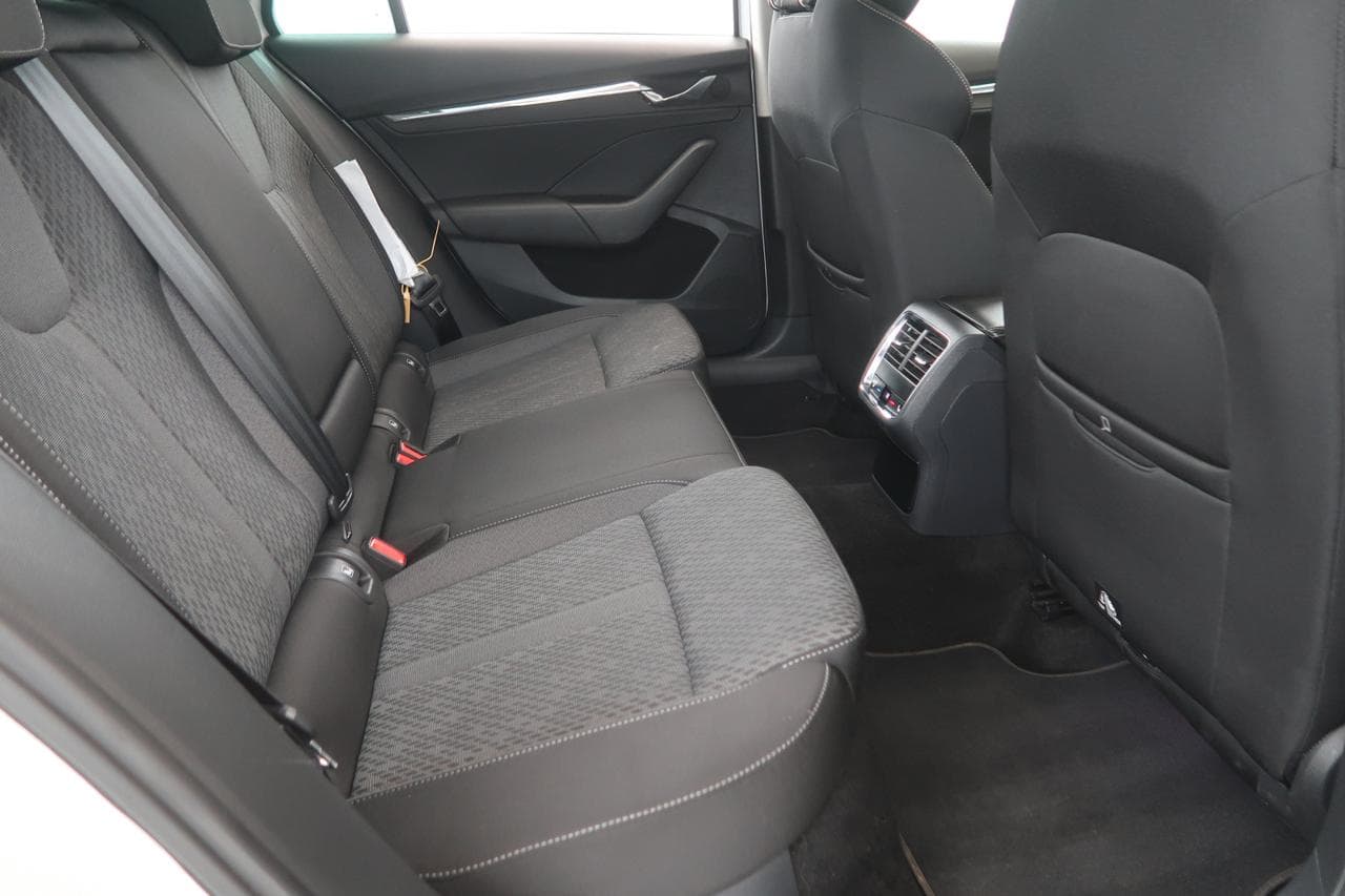 2020 Škoda Octavia - 13