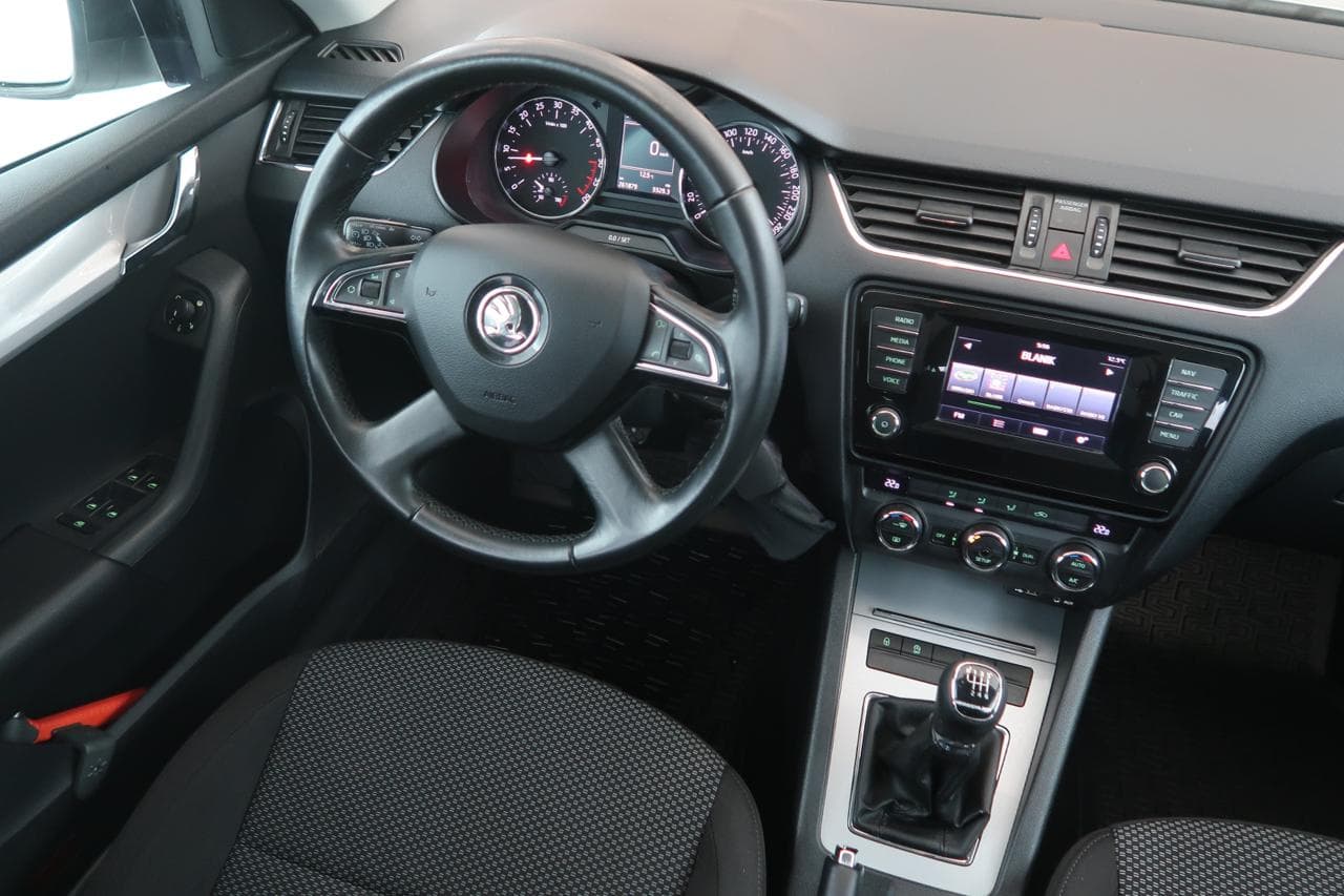 2014 Škoda Octavia - 9