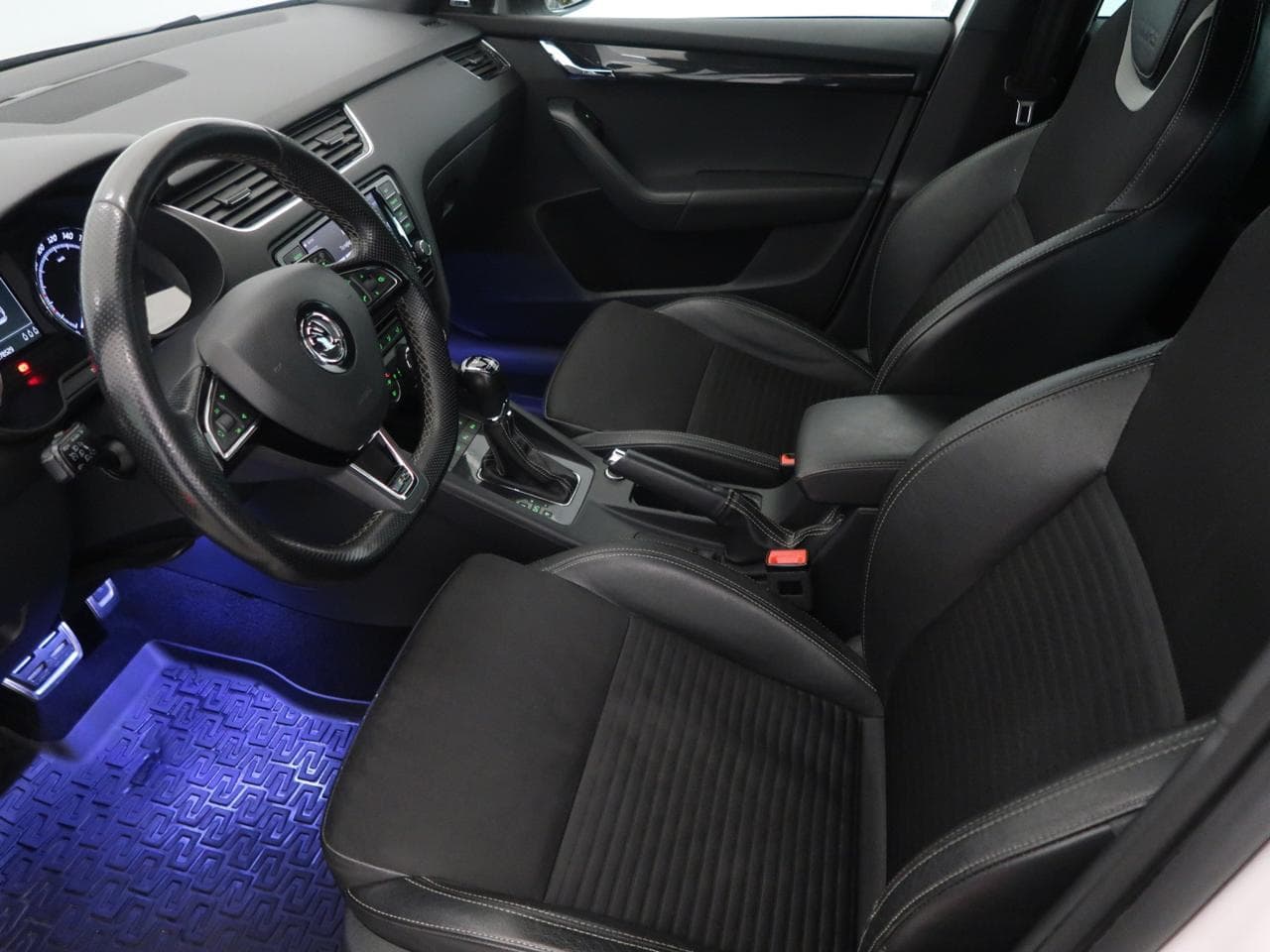 2015 Škoda Octavia - 16