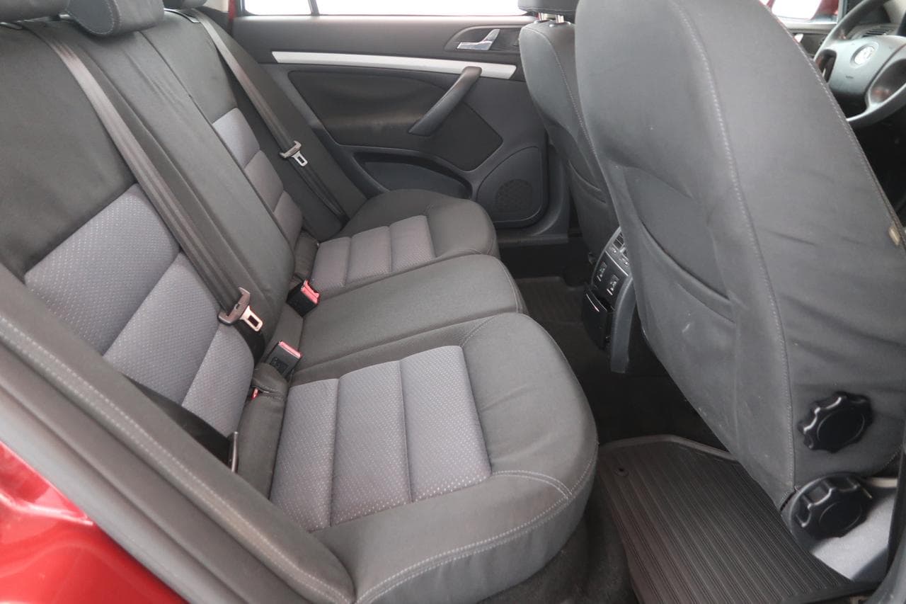 2006 Škoda Octavia - 13