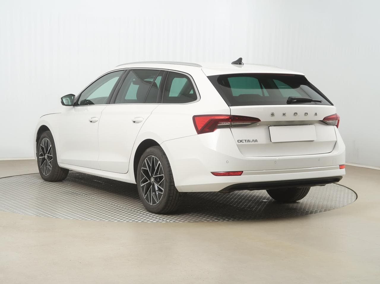 2020 Škoda Octavia - 5