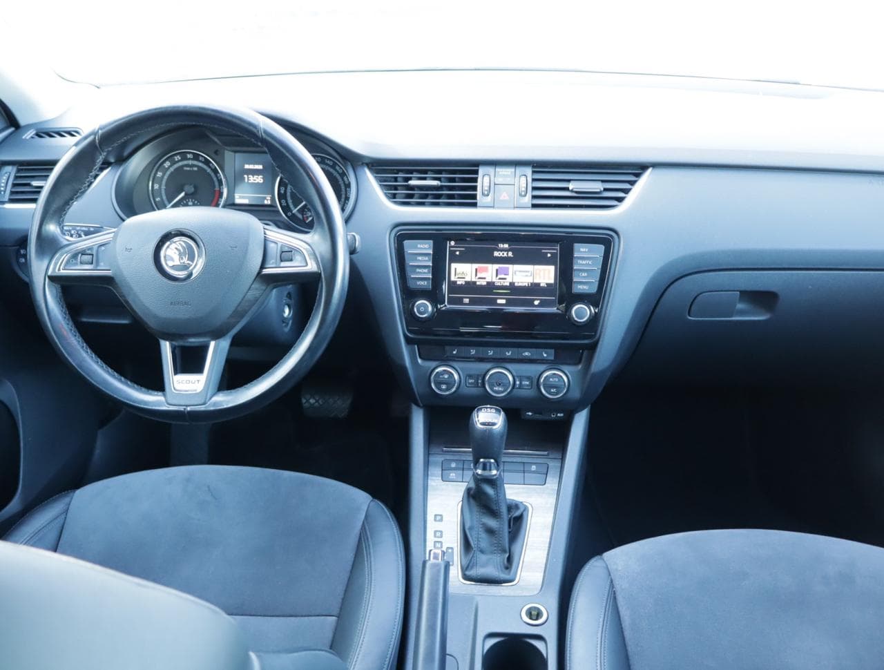 2016 Škoda Octavia - 10