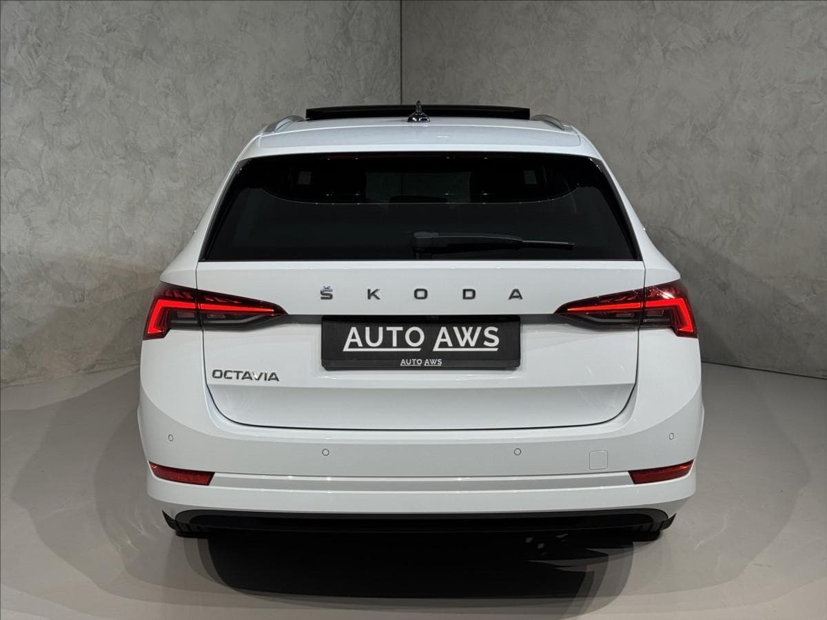 2022 Škoda Octavia - 8