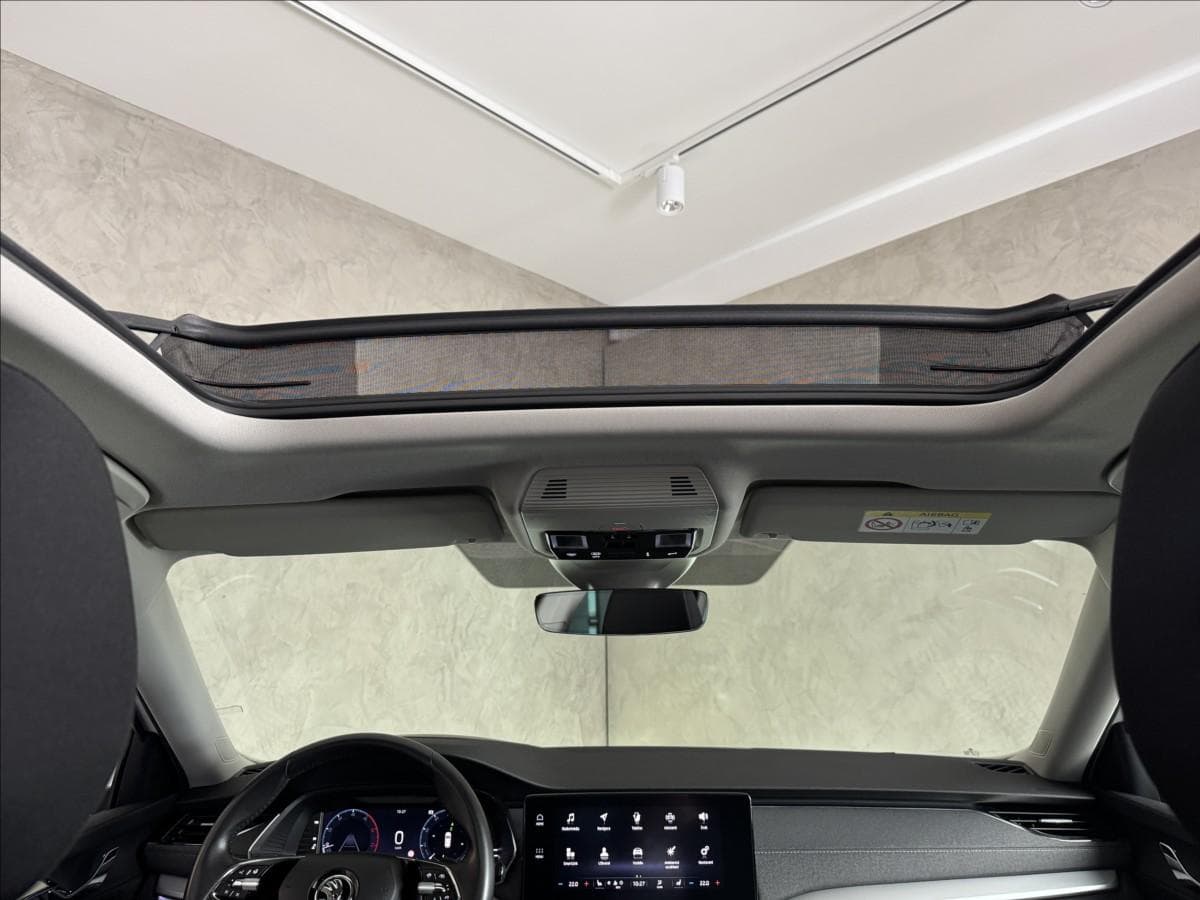 2022 Škoda Octavia - 17