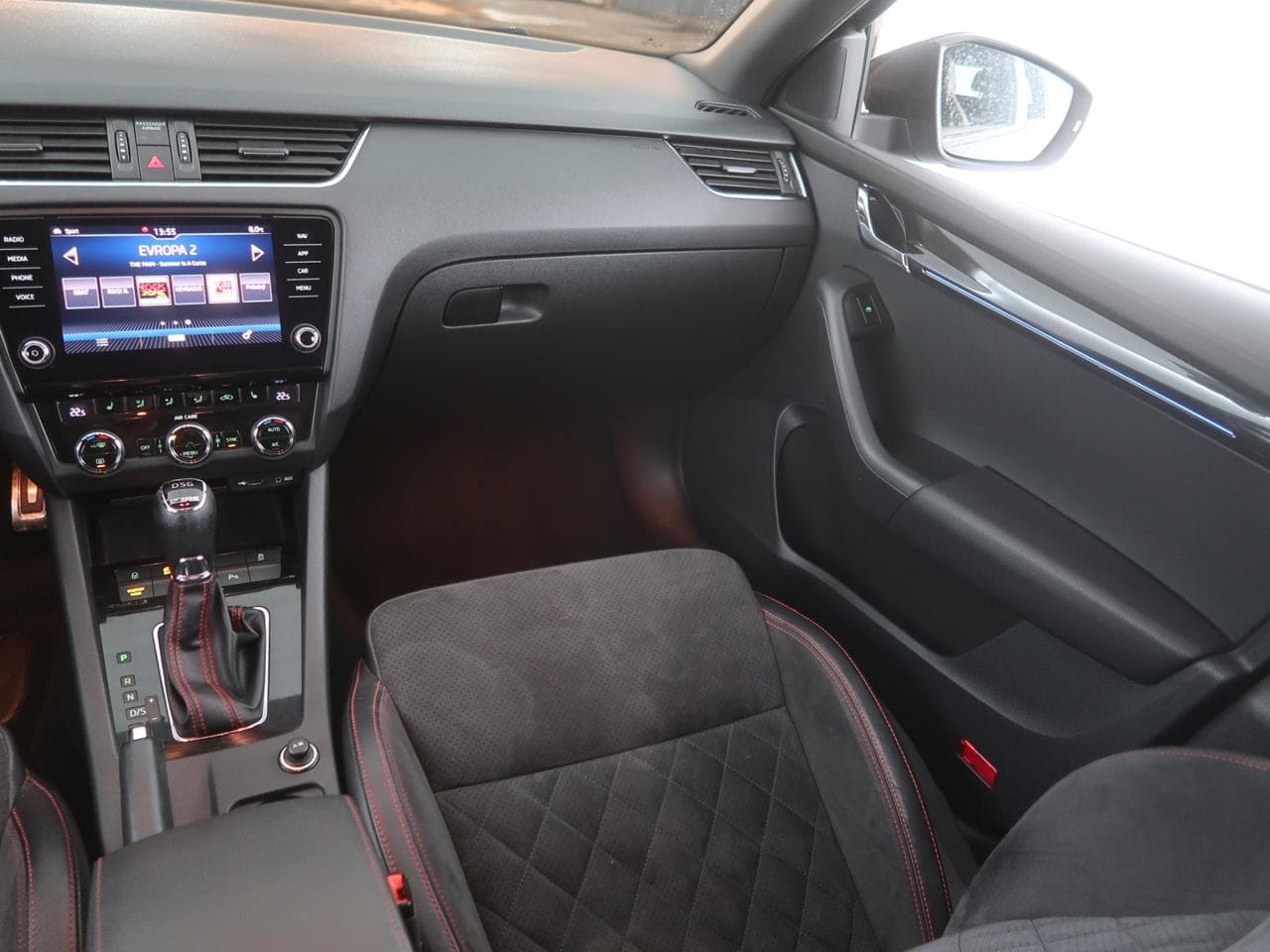 2019 Škoda Octavia - 11