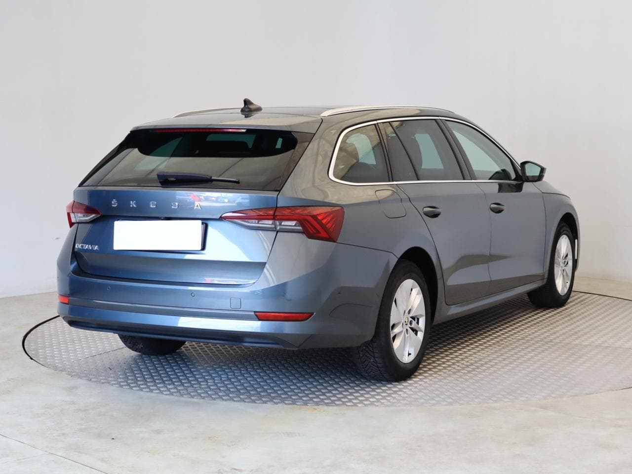 2021 Škoda Octavia - 7