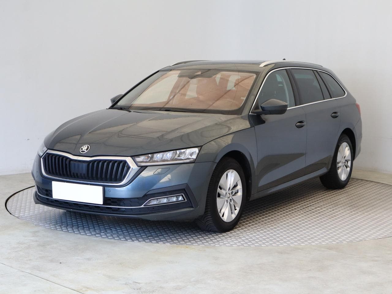 2021 Škoda Octavia - 3