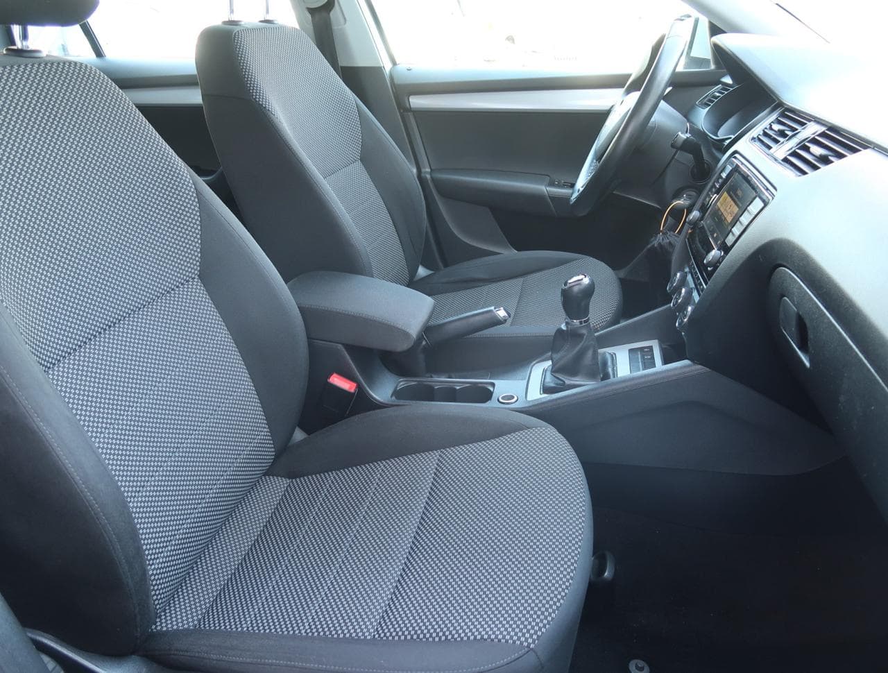 2017 Škoda Octavia - 12