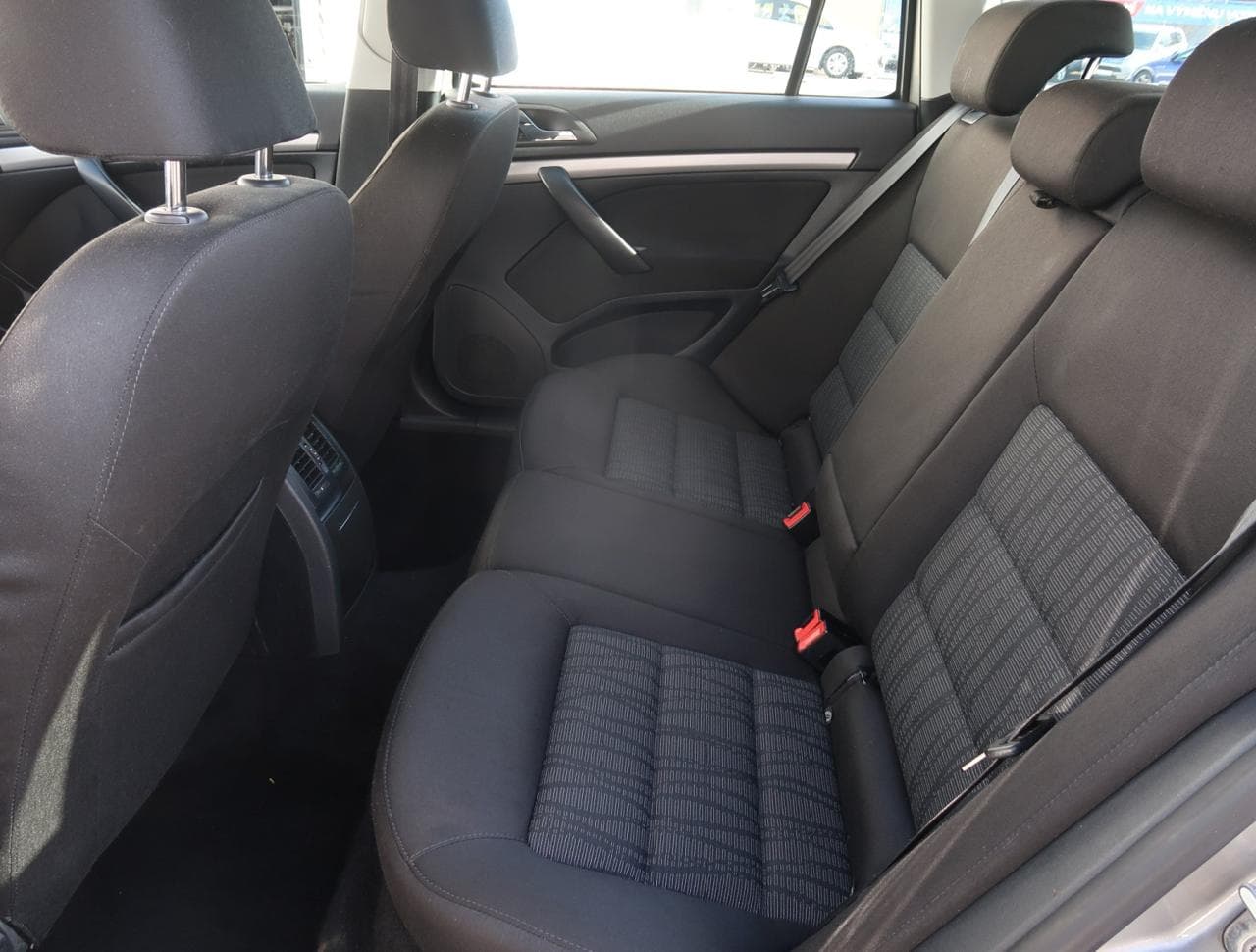 2011 Škoda Octavia - 15