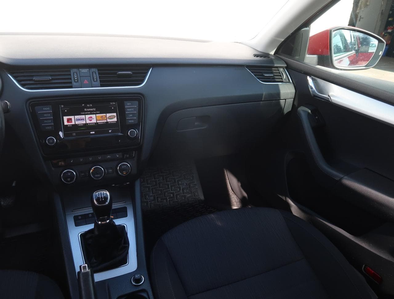 2016 Škoda Octavia - 11