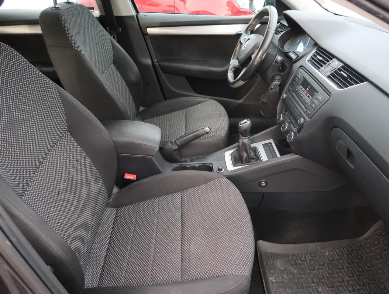 2014 Škoda Octavia - 12