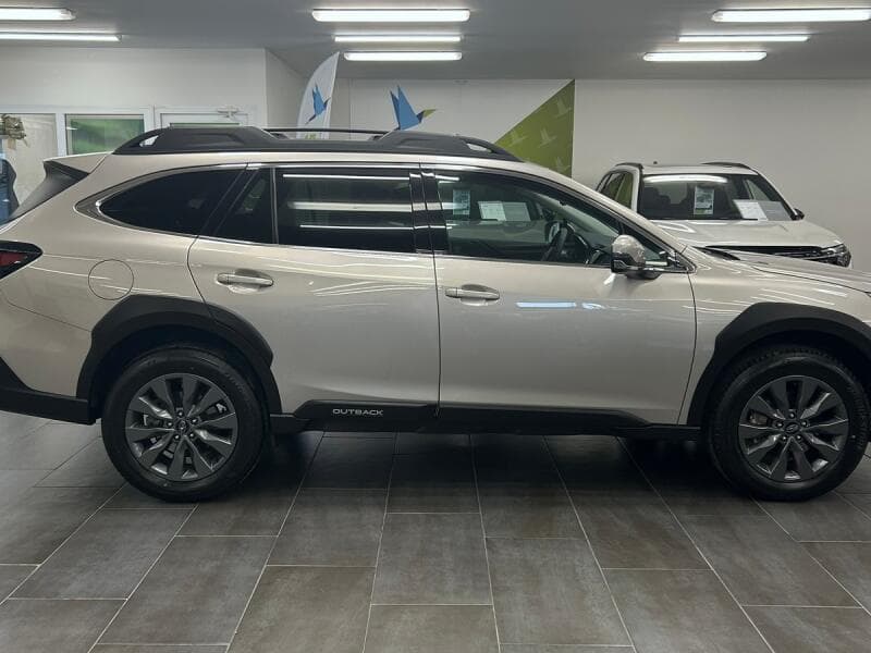 2025 Subaru Outback - 8