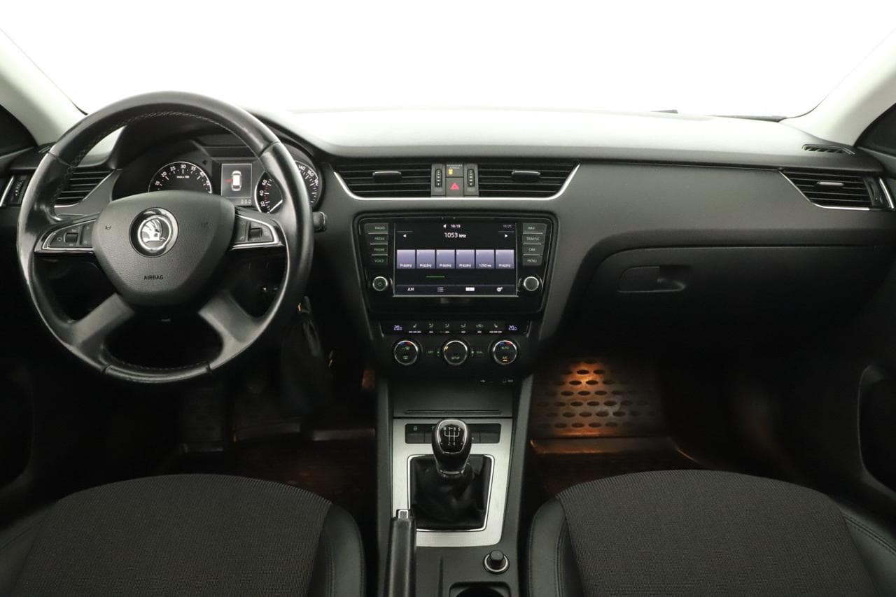 2015 Škoda Octavia - 9