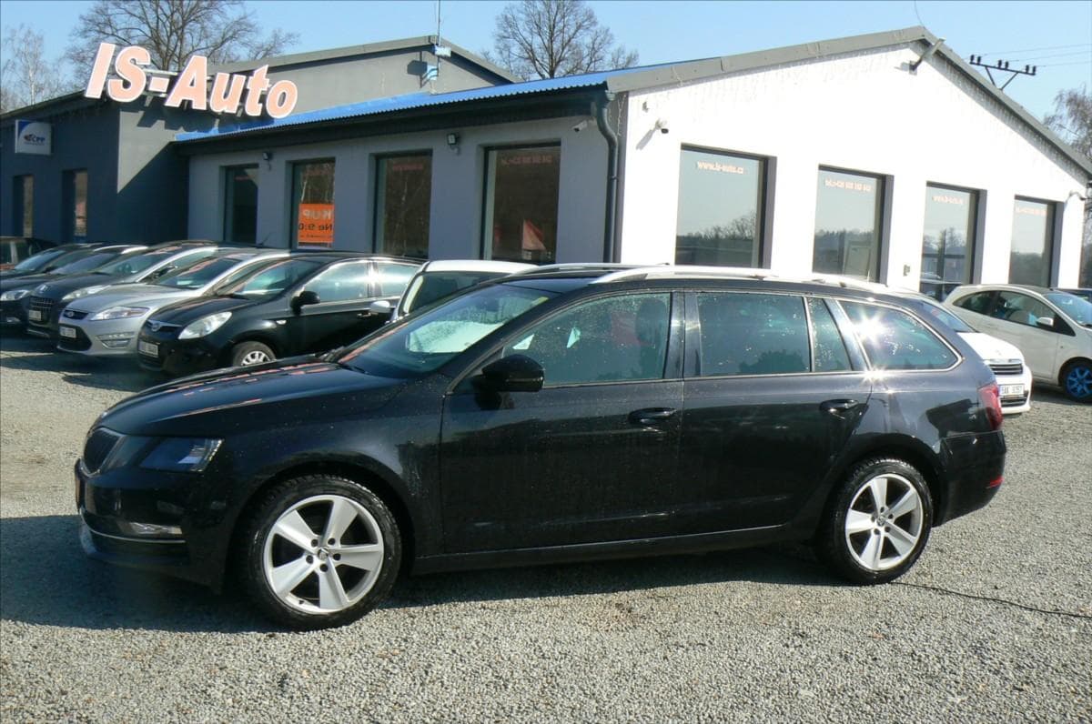 Škoda Octavia 2,0 TDi AUTOMAT DPH COMBI kombi