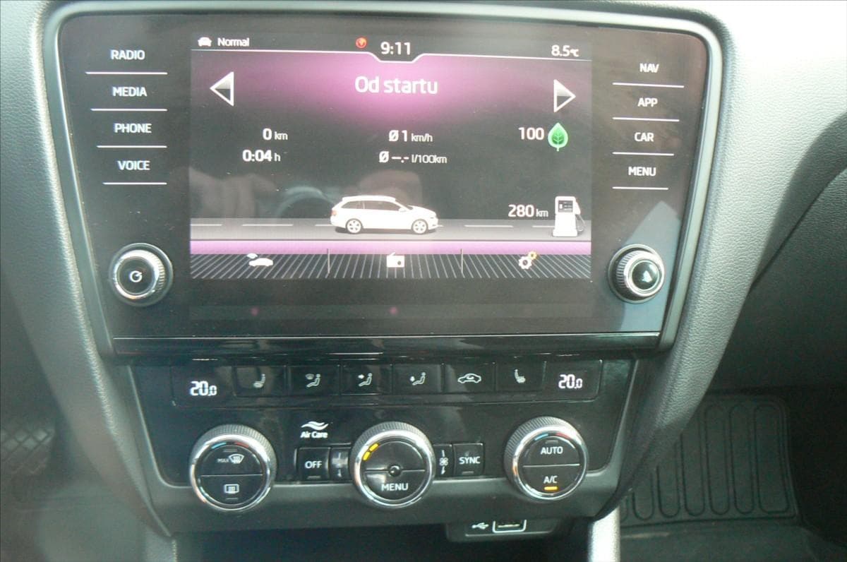 2019 Škoda Octavia - 16