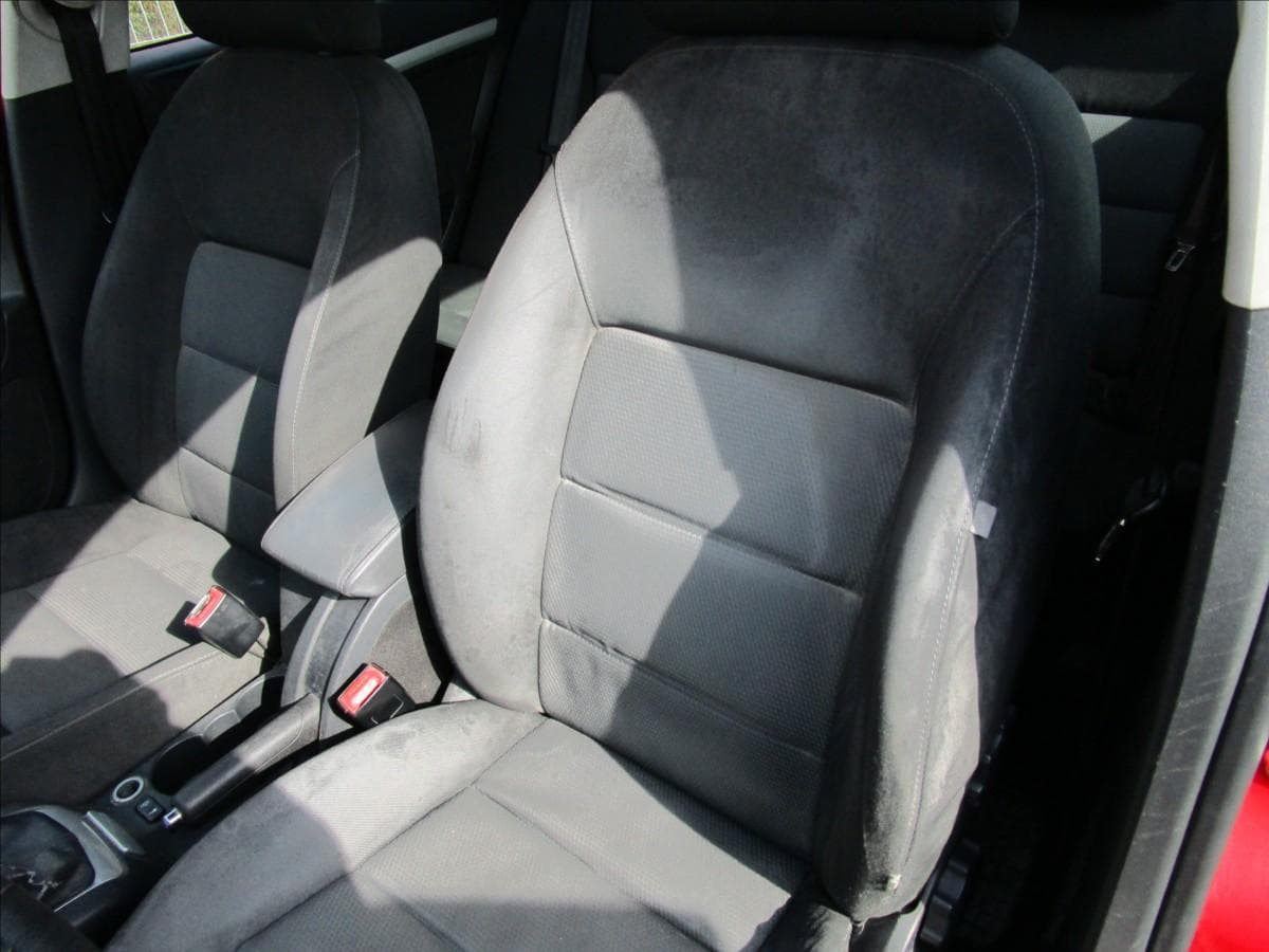 2007 Škoda Octavia - 12