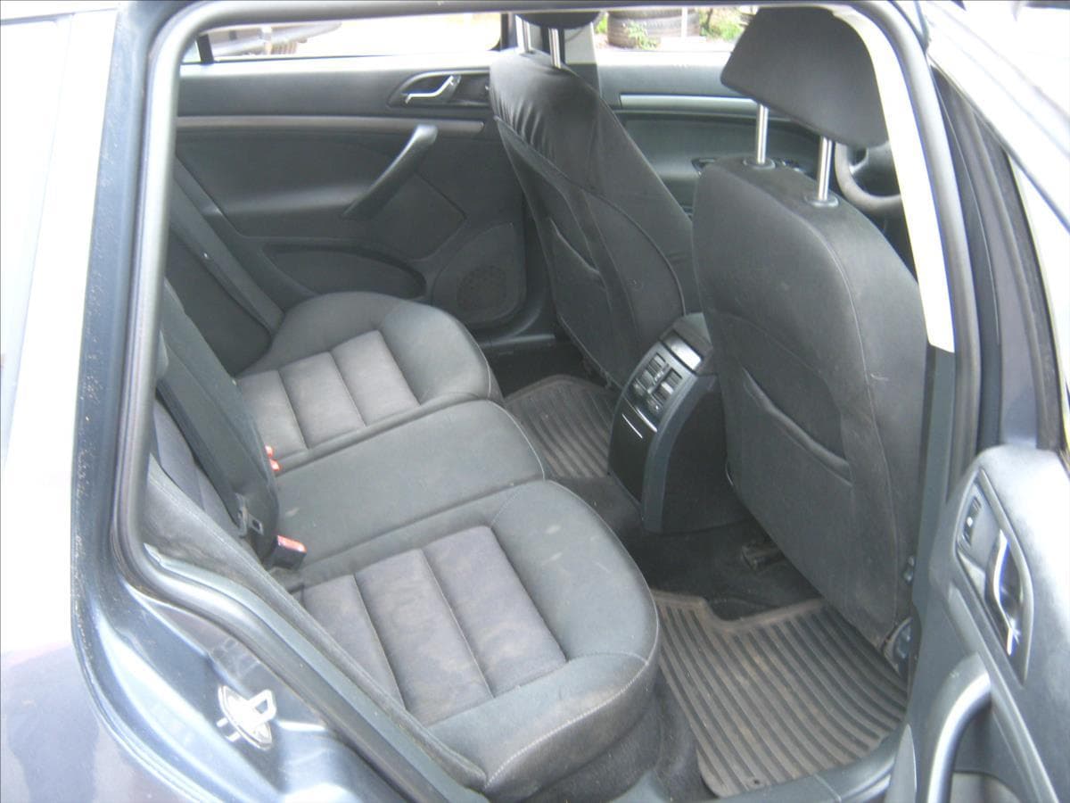 2008 Škoda Octavia - 13