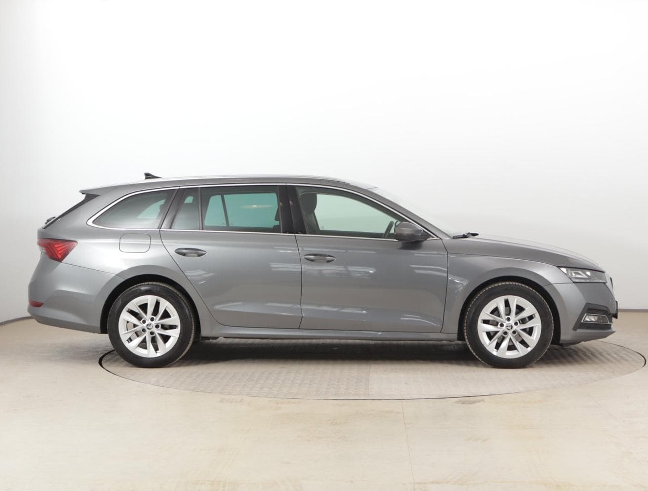 2022 Škoda Octavia - 8