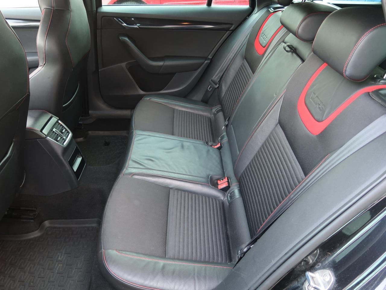 2013 Škoda Octavia - 15