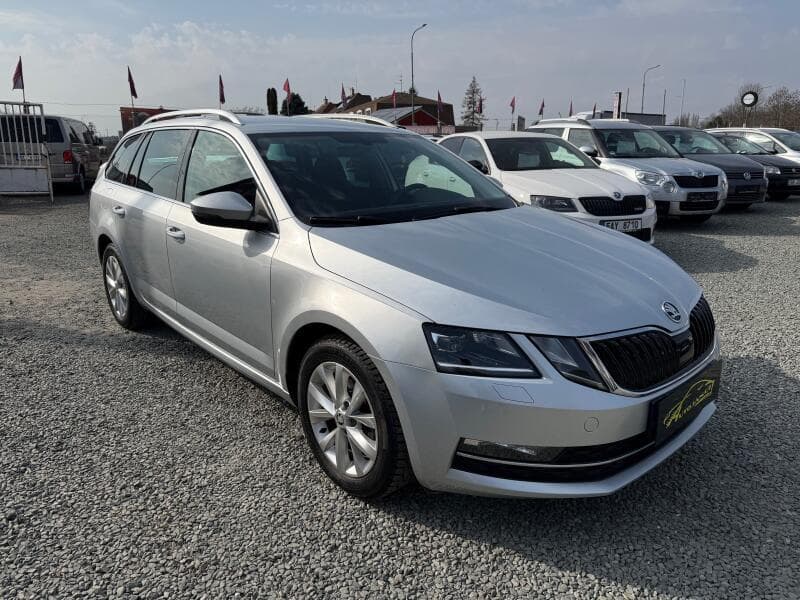 Škoda Octavia 1.6 TDI STYLE kombi