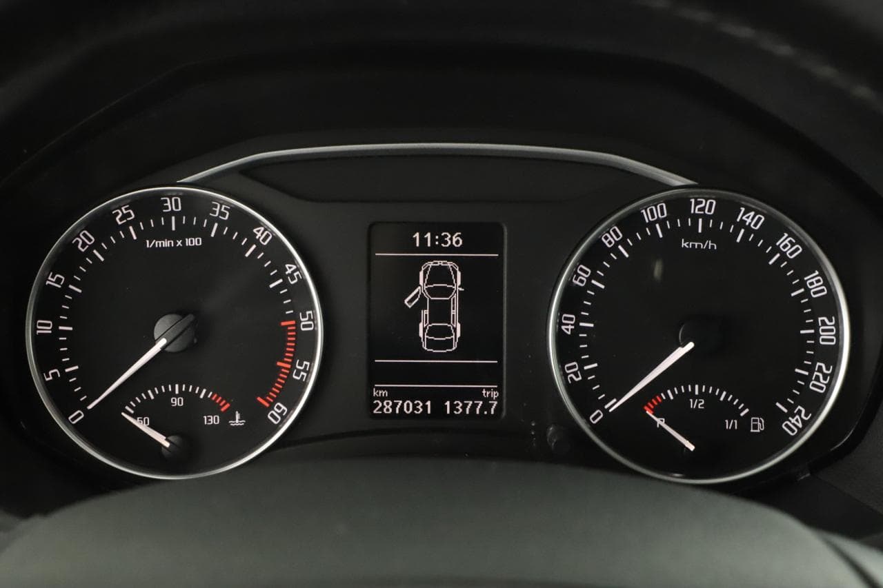 2011 Škoda Octavia - 14