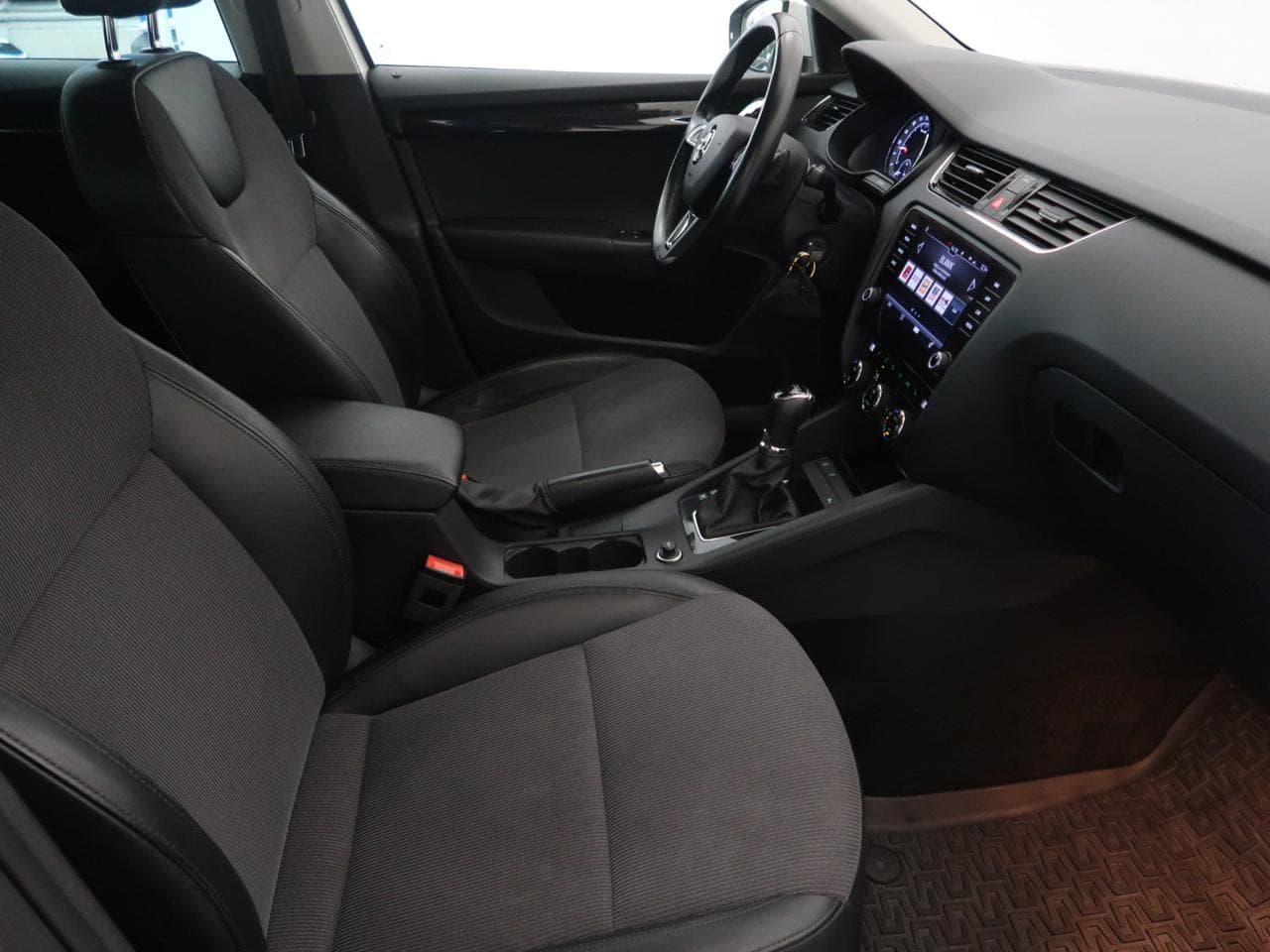 2019 Škoda Octavia - 12