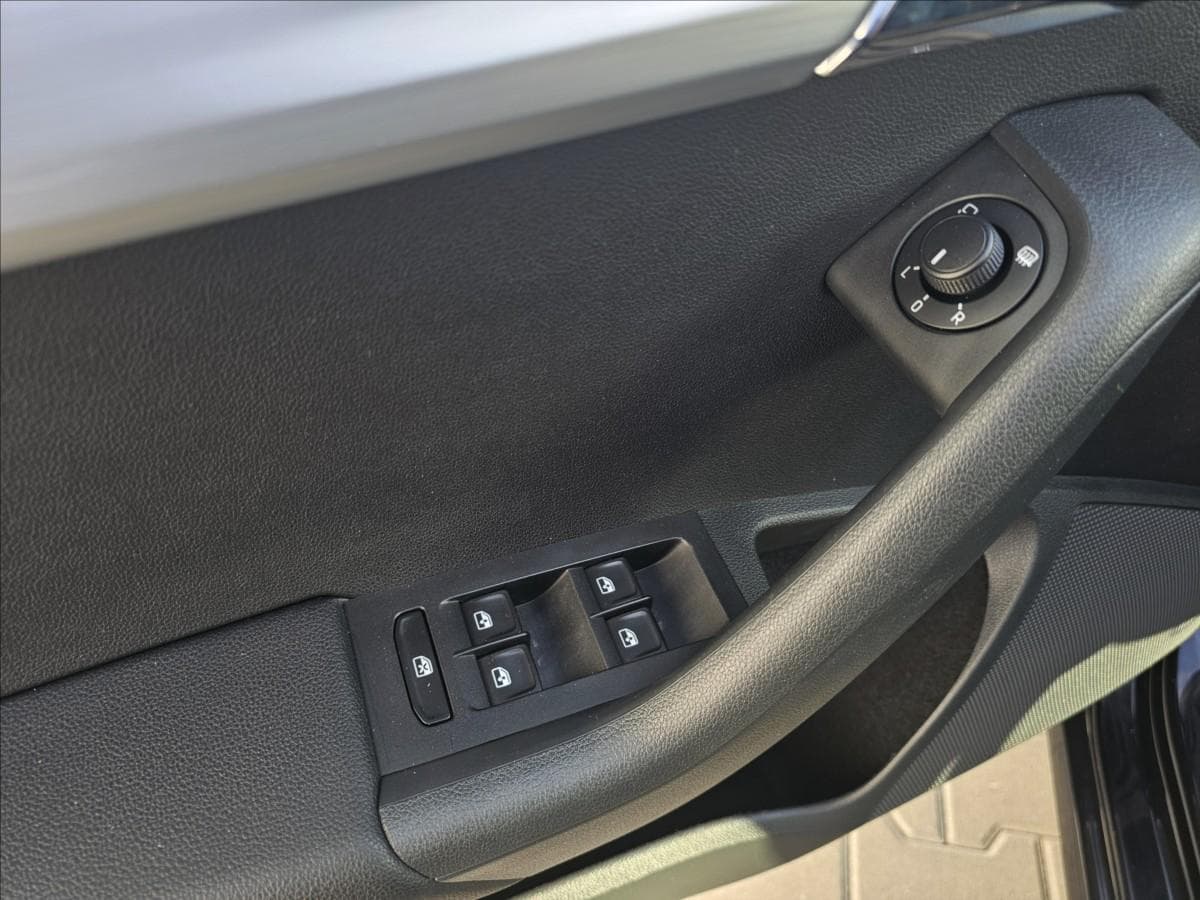 2017 Škoda Octavia - 16