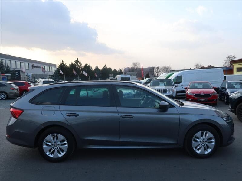 2022 Škoda Octavia - 5